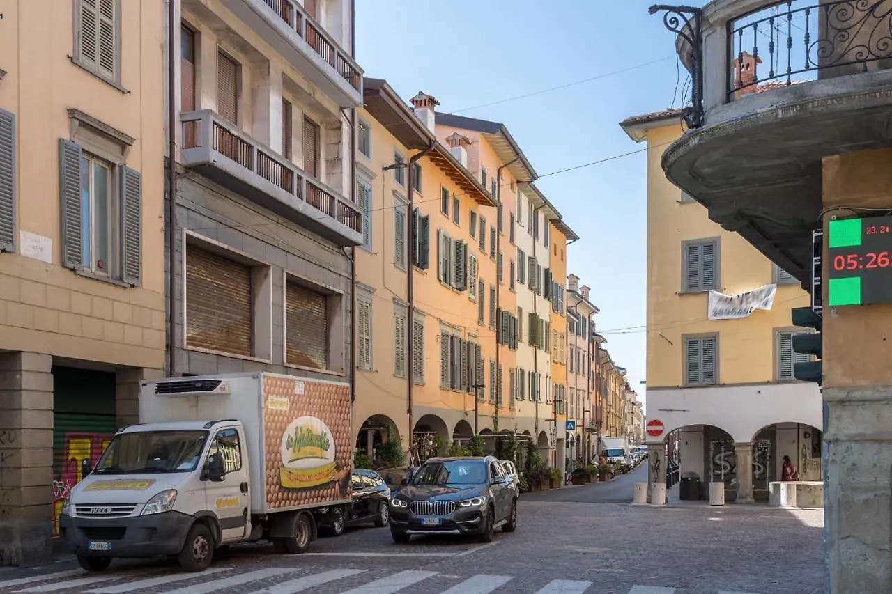 San Bernardino 8 - Immobili E Soluzioni Rent Lejlighed Bergamo